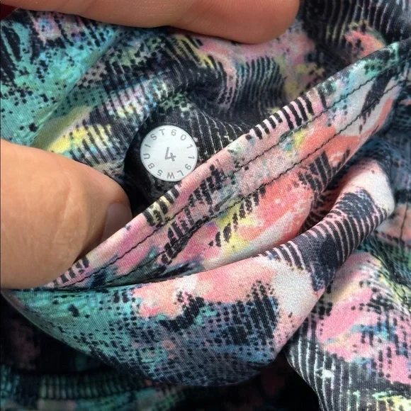 Lululemon Fast & Free 7/8 Tight II *Nulux 25" Dappled Daze Multi - Picture 5 of 6